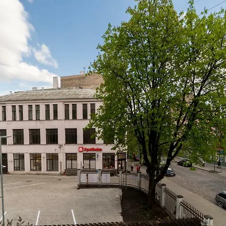 בית נופש Private House City Centre ריגה